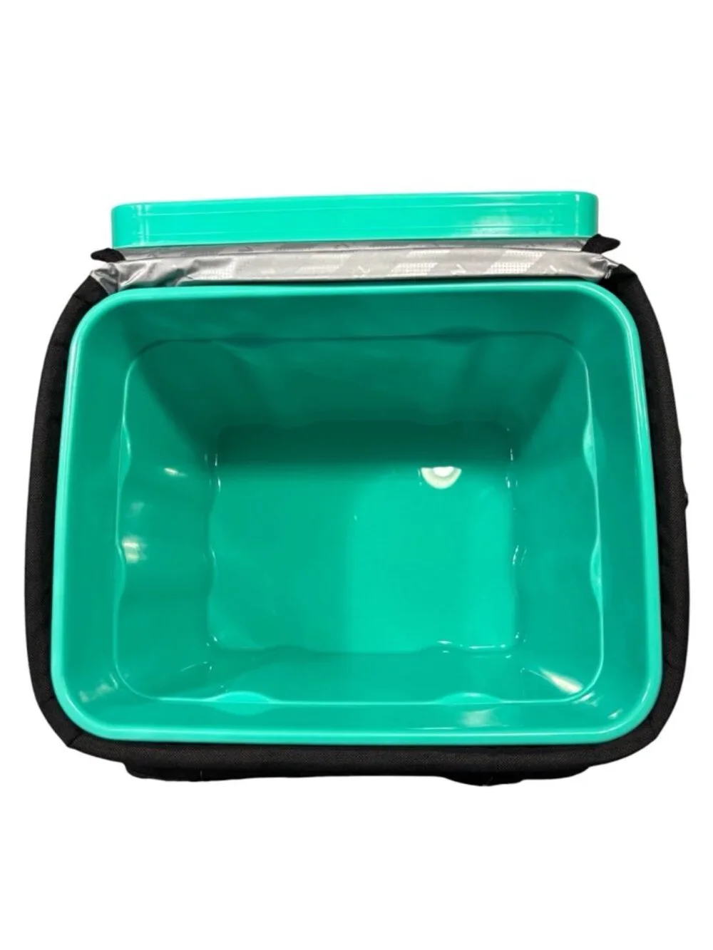 NWT Titan by Arctic Zone 24 Can, 16 Quart Zipperless Soft Cooler